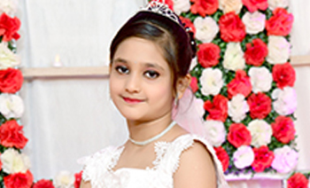 Uvel Holy Communion